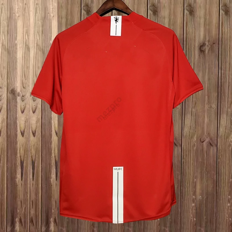 Manchester United 2007-2008 hazai retró mez - RAKTÁRON